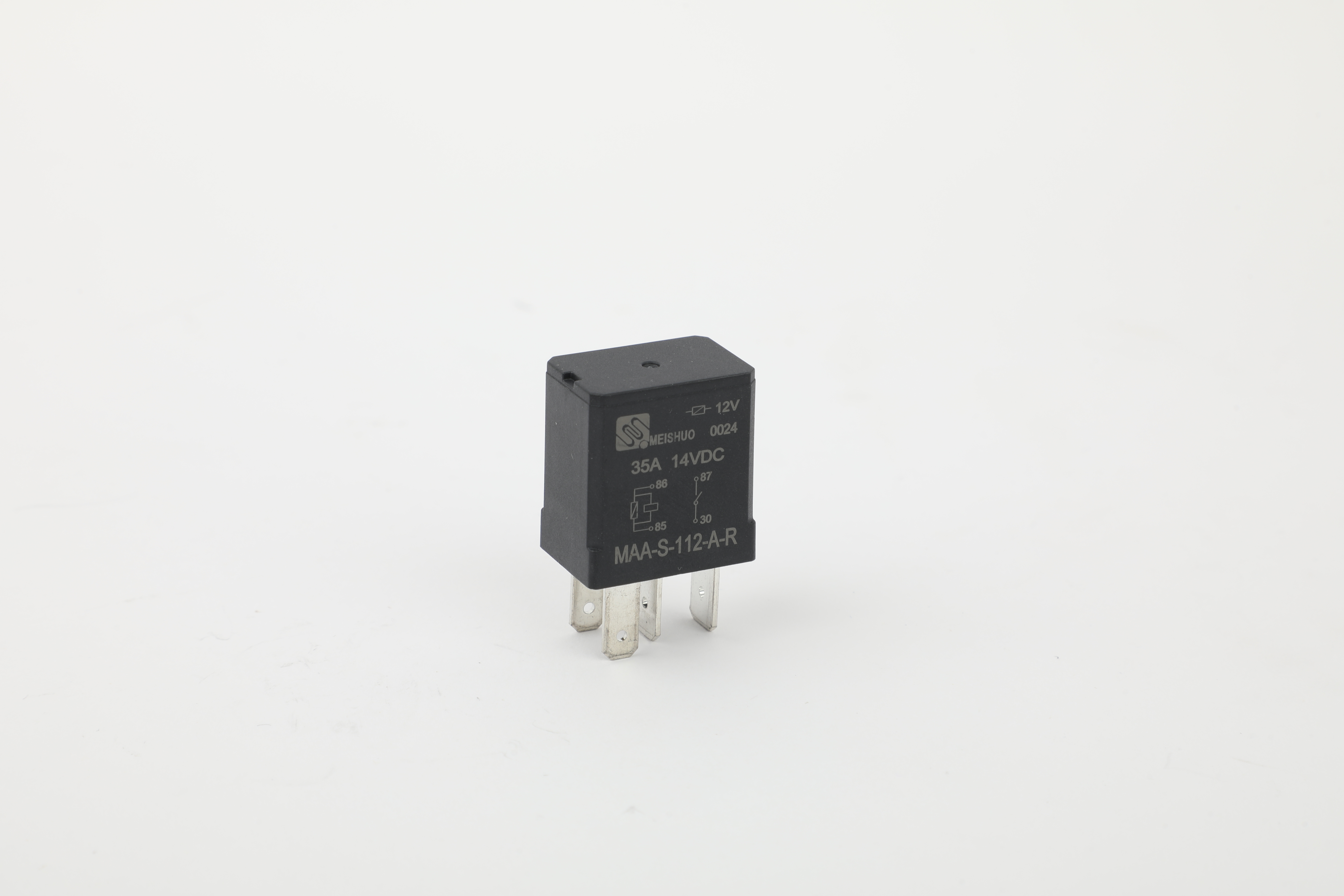 35A Switching Capability High Reliability to Resist Vibration Auto Relay